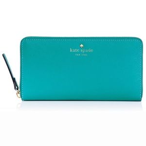 Mikas Pond Travel Wallet in Neon Turquoise